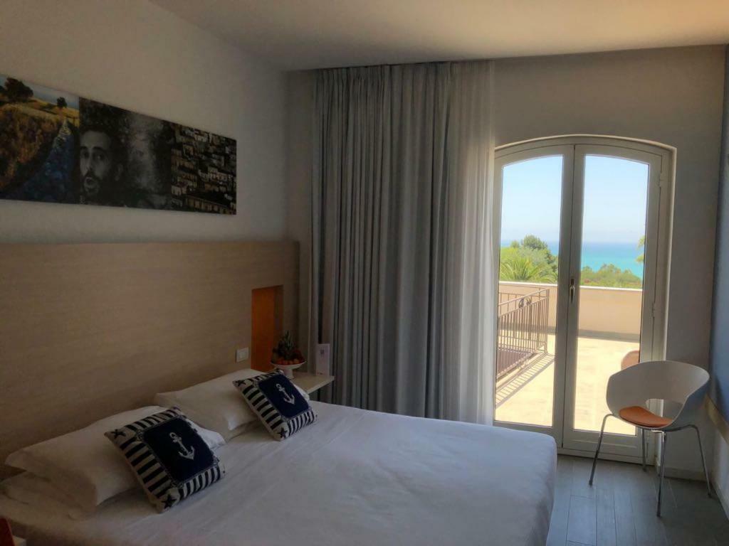 Ih Hotels Agrigento Kaos Resort Exterior foto